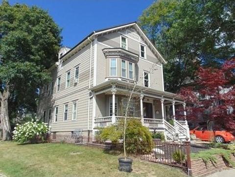 328 French St, Fall River, MA 02720 photo 1