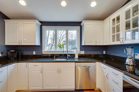 41 Elmwood Rd, Needham, MA 02492 photo 10