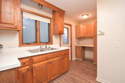 16 Marsden St, Springfield, MA 01109 photo 14