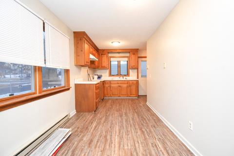16 Marsden St, Springfield, MA 01109 photo 12