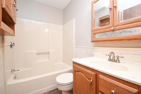 16 Marsden St, Springfield, MA 01109 photo 7