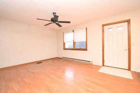 16 Marsden St, Springfield, MA 01109 photo 9