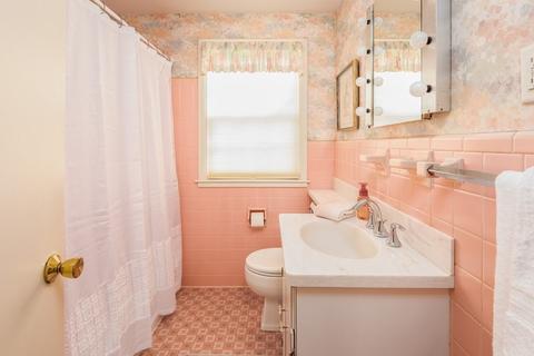 56 Brattle St, Worcester, MA 01606 photo 11