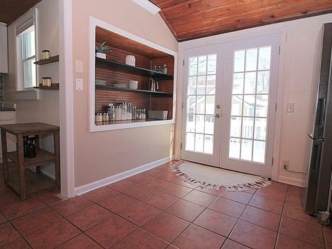 263 Redlands St, Springfield, MA 01104 photo 5