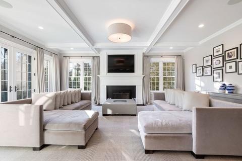 12 Mountview Rd, Wellesley, MA 02481 photo 16