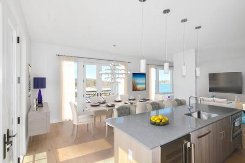 10 Shipyard Dr #213, Hingham, MA 02043 photo 1