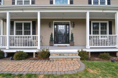 3 Puffer Dr, Mendon, MA 01756 photo 4