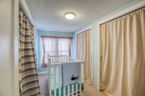 293 Abbott St, Springfield, MA 01118 photo 13
