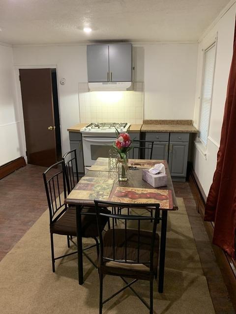 24 Lyons St, Lowell, MA 01852 photo 3