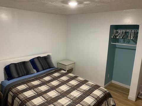 24 Lyons St, Lowell, MA 01852 photo 10