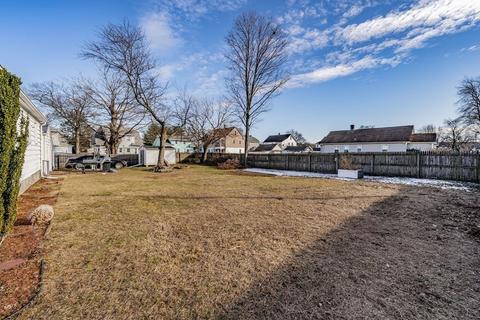 95 Campechi St, Springfield, MA 01104 photo 36