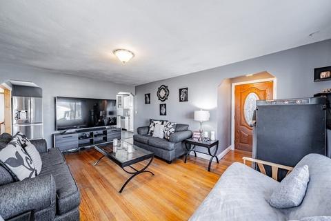 95 Campechi St, Springfield, MA 01104 photo 14