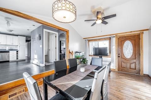 95 Campechi St, Springfield, MA 01104 photo 9