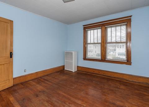 541 Chicopee St, Chicopee, MA 01013 photo 22
