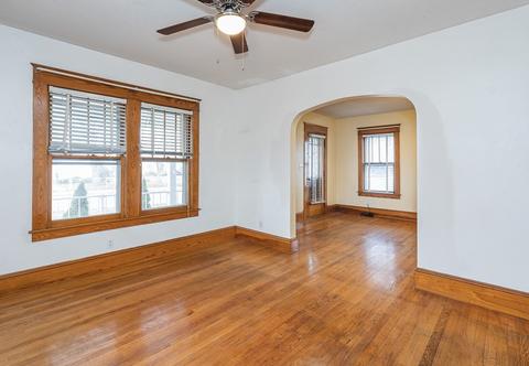 541 Chicopee St, Chicopee, MA 01013 photo 13