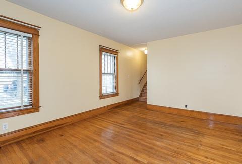 541 Chicopee St, Chicopee, MA 01013 photo 10