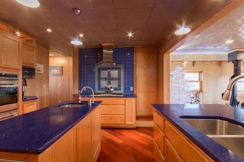 535 Hyacinth St, Fall River, MA 02720 photo 10