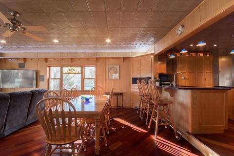 535 Hyacinth St, Fall River, MA 02720 photo 14