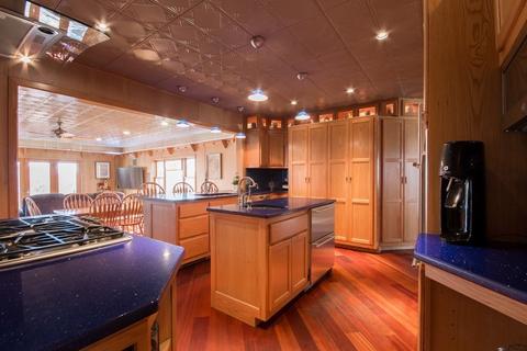 535 Hyacinth St, Fall River, MA 02720 photo 7
