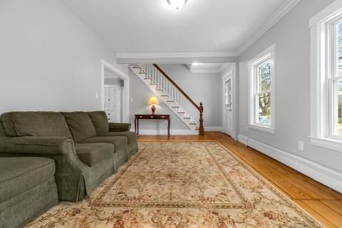 15 Concord St, Maynard, MA 01754 photo 9
