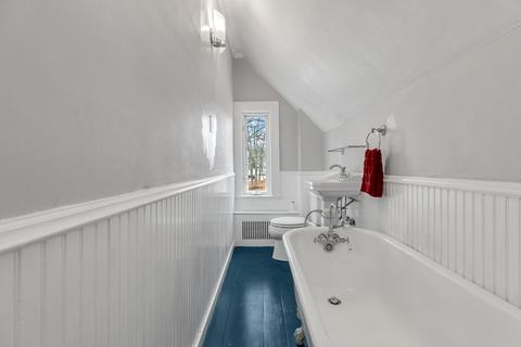 15 Concord St, Maynard, MA 01754 photo 29
