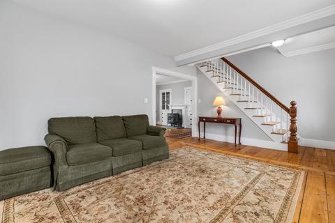 15 Concord St, Maynard, MA 01754 photo 10