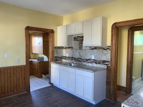 243 Wilbraham Rd, Springfield, MA 01109 photo 9