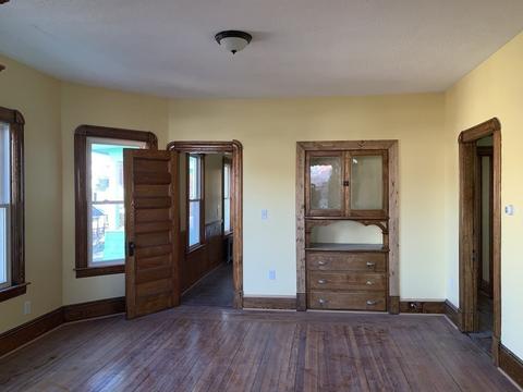 243 Wilbraham Rd, Springfield, MA 01109 photo 5