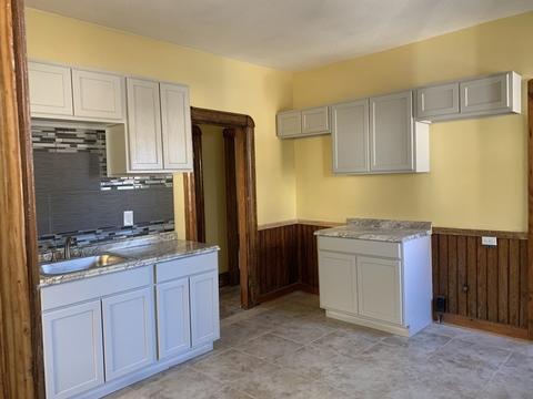 243 Wilbraham Rd, Springfield, MA 01109 photo 3