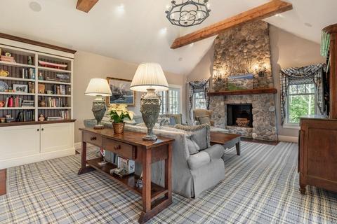 63 Riverbend Ln, Needham, MA 02492 photo 16