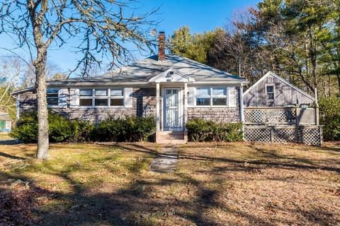 19 Cahoon Rd, Buzzards Bay, MA 02532 photo 1