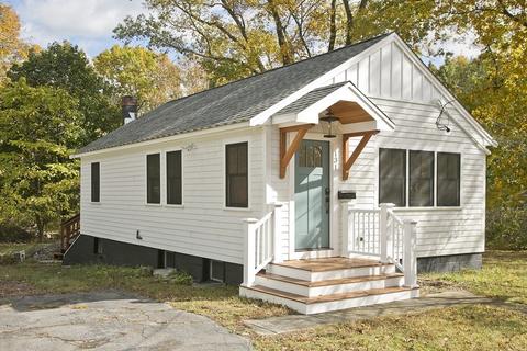 131 Nokomis Rd, Hingham, MA 02043 photo 1