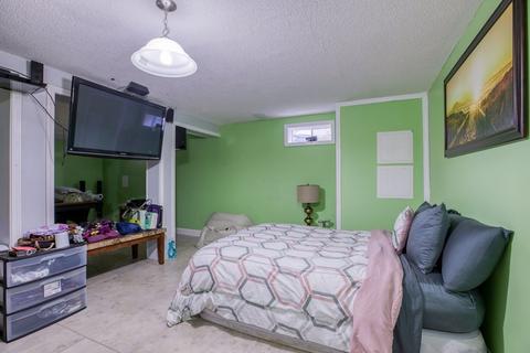 86 Granby St, Springfield, MA 01108 photo 17
