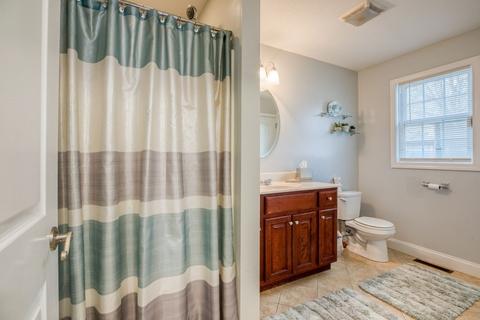 86 Granby St, Springfield, MA 01108 photo 11