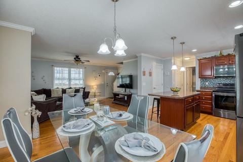 86 Granby St, Springfield, MA 01108 photo 7