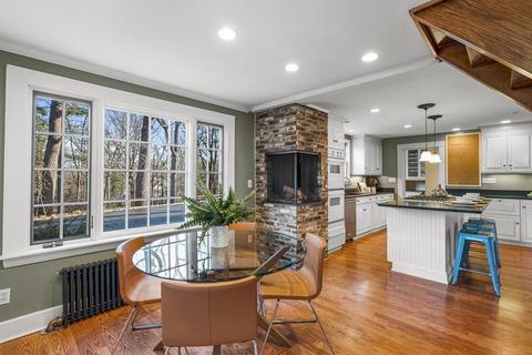 22 Conant Rd, Weston, MA 02493 photo 9