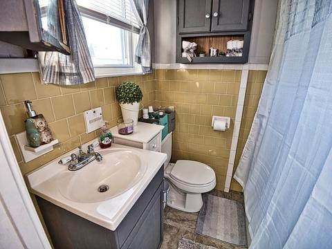 1124 Bedford St, Fall River, MA 02723 photo 14