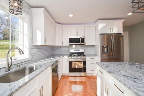 28 Juniper, Springfield, MA 01119 photo 9