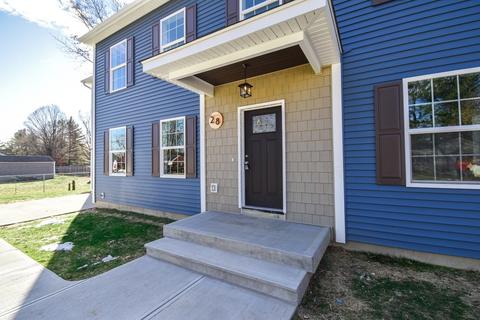 28 Juniper, Springfield, MA 01119 photo 2