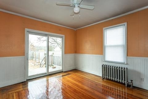33 Fullerton St, Springfield, MA 01151 photo 17