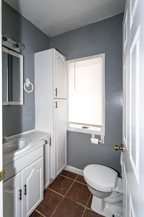33 Fullerton St, Springfield, MA 01151 photo 16