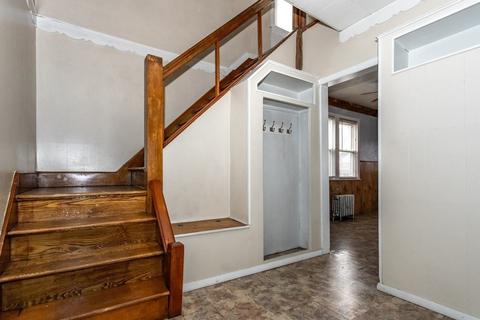 33 Fullerton St, Springfield, MA 01151 photo 23