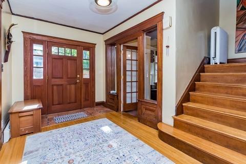 261 Winchester St, Brookline, MA 02446 photo 3
