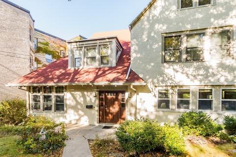 261 Winchester St, Brookline, MA 02446 photo 18