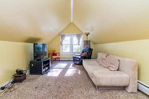261 Winchester St, Brookline, MA 02446 photo 12