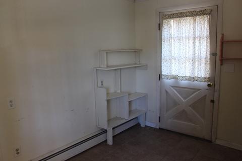 18 Negus St, Webster, MA 01570 photo 7