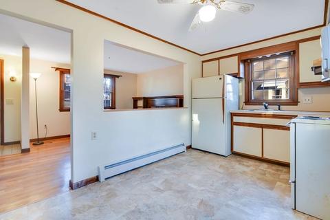 143 Endicott St, Springfield, MA 01118 photo 12