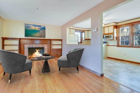 143 Endicott St, Springfield, MA 01118 photo 4