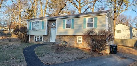 150 Bairdcrest Rd, Springfield, MA 01118 photo 2