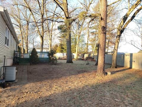 150 Bairdcrest Rd, Springfield, MA 01118 photo 3